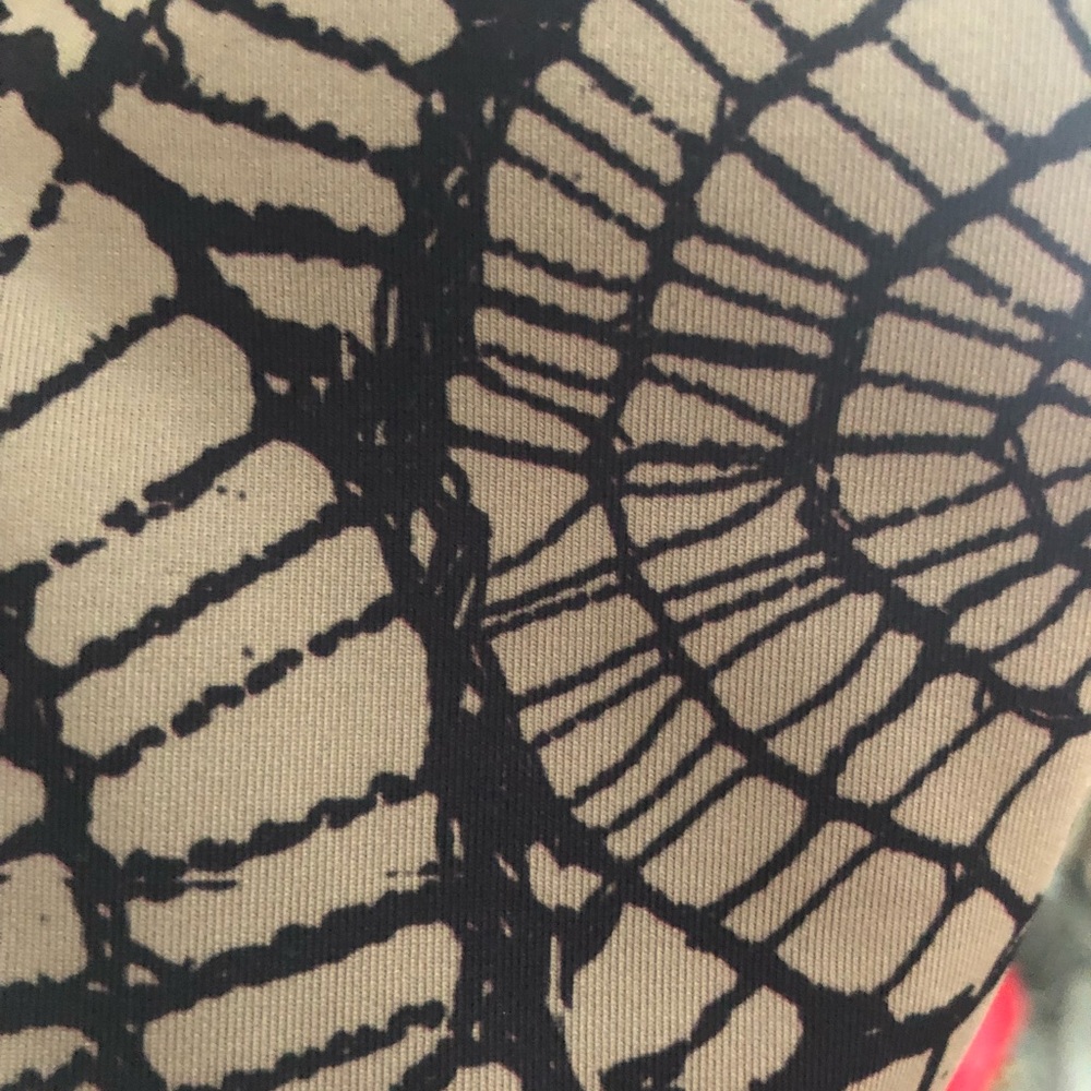 Dress - Picture 2 of 7